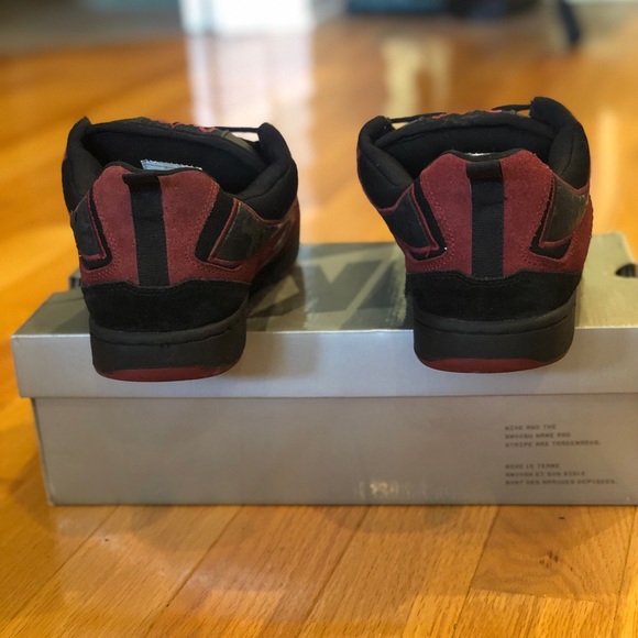 duffs Shoes Rare Duffs Kingpin Fat Tongue Skate Shoe Red And Black